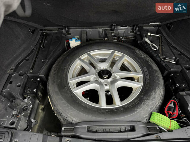 Черный БМВ Х5, объемом двигателя 3 л и пробегом 263 тыс. км за 12999 $, фото 51 на Automoto.ua