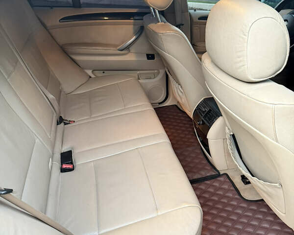 Черный БМВ Х5, объемом двигателя 3 л и пробегом 370 тыс. км за 11999 $, фото 9 на Automoto.ua