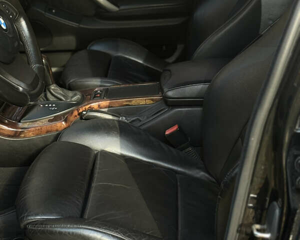 Черный БМВ Х5, объемом двигателя 2.99 л и пробегом 376 тыс. км за 13800 $, фото 31 на Automoto.ua