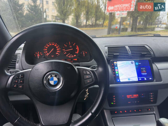 Черный БМВ Х5, объемом двигателя 3 л и пробегом 342 тыс. км за 11800 $, фото 9 на Automoto.ua