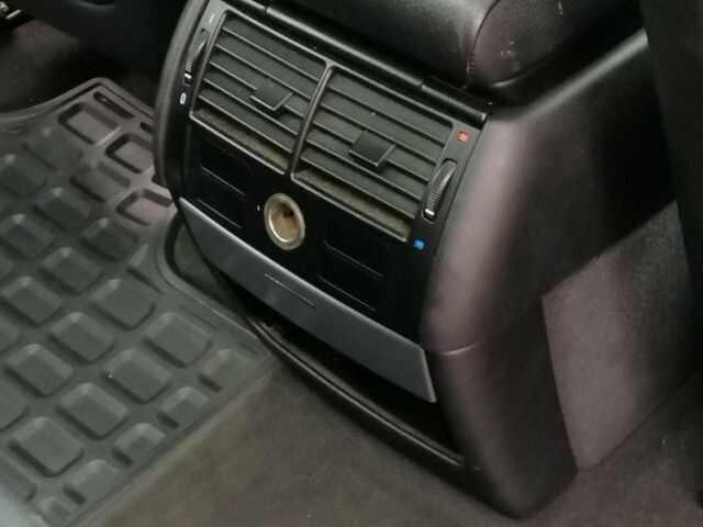 Чорний БМВ Х5, об'ємом двигуна 3 л та пробігом 340 тис. км за 6550 $, фото 16 на Automoto.ua