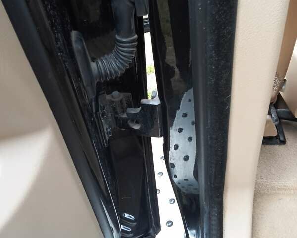 Черный БМВ Х5, объемом двигателя 3 л и пробегом 462 тыс. км за 12900 $, фото 127 на Automoto.ua