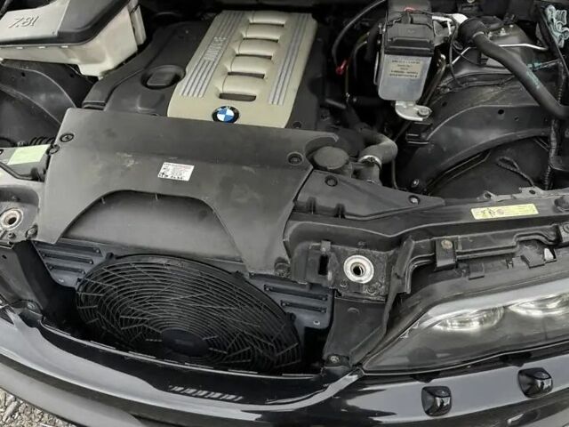 Чорний БМВ Х5, об'ємом двигуна 3 л та пробігом 315 тис. км за 11499 $, фото 11 на Automoto.ua