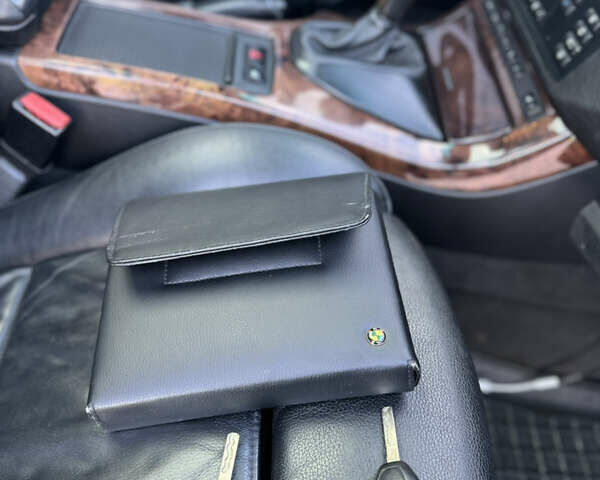 Черный БМВ Х5, объемом двигателя 2.99 л и пробегом 376 тыс. км за 13800 $, фото 46 на Automoto.ua