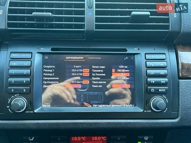 Черный БМВ Х5, объемом двигателя 4.4 л и пробегом 311 тыс. км за 9500 $, фото 24 на Automoto.ua