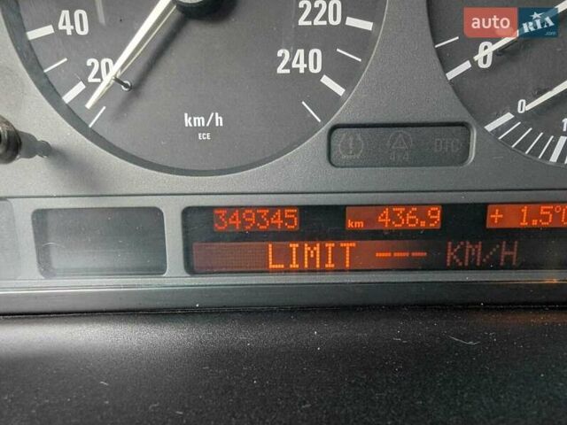 Черный БМВ Х5, объемом двигателя 2.99 л и пробегом 349 тыс. км за 12400 $, фото 41 на Automoto.ua