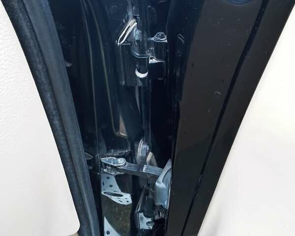 Черный БМВ Х5, объемом двигателя 3 л и пробегом 462 тыс. км за 12900 $, фото 148 на Automoto.ua