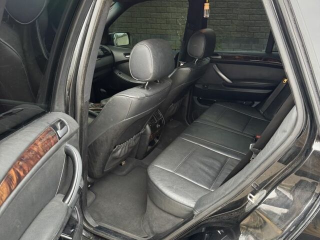 Черный БМВ Х5, объемом двигателя 3 л и пробегом 240 тыс. км за 6800 $, фото 6 на Automoto.ua