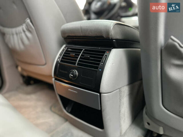 Чорний БМВ Х5, об'ємом двигуна 3 л та пробігом 304 тис. км за 10350 $, фото 76 на Automoto.ua