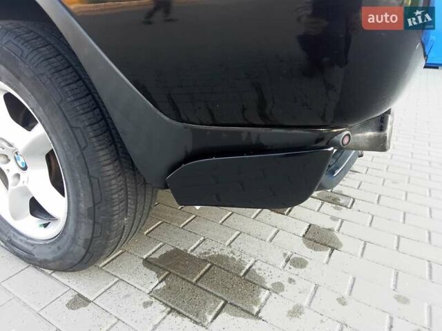 Черный БМВ Х5, объемом двигателя 3 л и пробегом 462 тыс. км за 12900 $, фото 198 на Automoto.ua