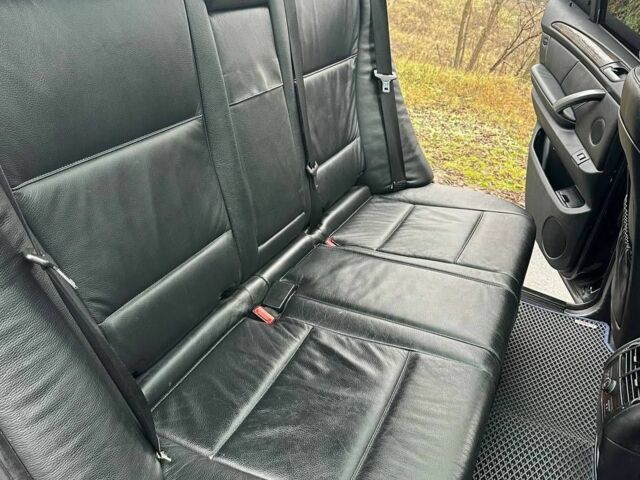 Черный БМВ Х5, объемом двигателя 3 л и пробегом 380 тыс. км за 6400 $, фото 13 на Automoto.ua