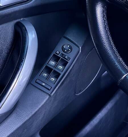 Чорний БМВ Х5, об'ємом двигуна 3 л та пробігом 355 тис. км за 14900 $, фото 14 на Automoto.ua