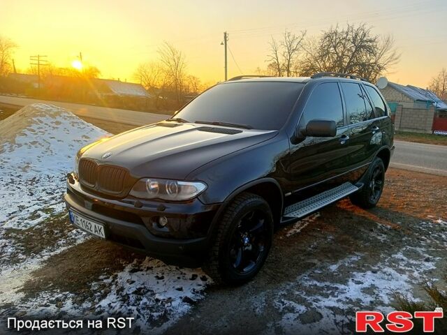 Черный БМВ Х5, объемом двигателя 4.4 л и пробегом 0 тыс. км за 9300 $, фото 12 на Automoto.ua
