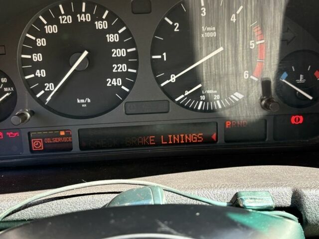 Чорний БМВ Х5, об'ємом двигуна 3 л та пробігом 325 тис. км за 6500 $, фото 13 на Automoto.ua