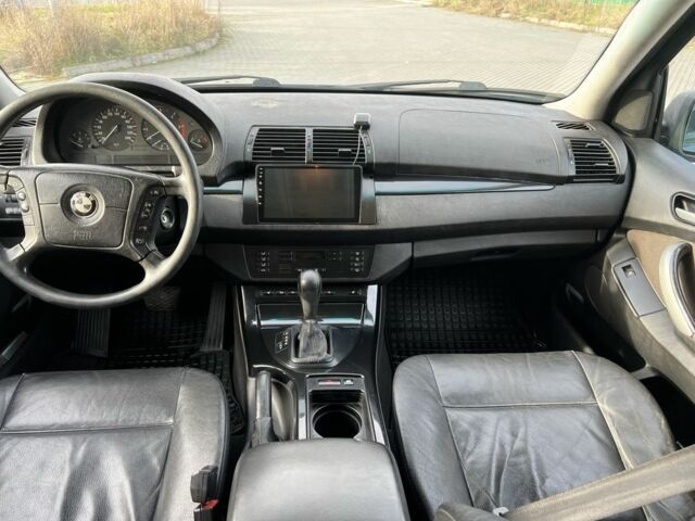 Черный БМВ Х5, объемом двигателя 3 л и пробегом 300 тыс. км за 4750 $, фото 18 на Automoto.ua