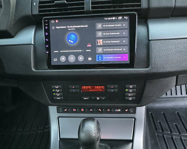 Чорний БМВ Х5, об'ємом двигуна 3 л та пробігом 320 тис. км за 12999 $, фото 18 на Automoto.ua