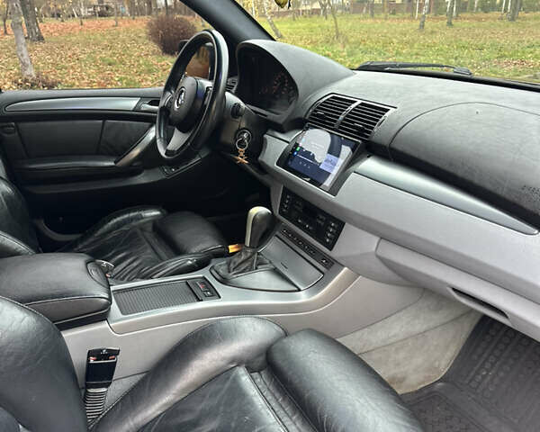 Черный БМВ Х5, объемом двигателя 3 л и пробегом 342 тыс. км за 11800 $, фото 13 на Automoto.ua