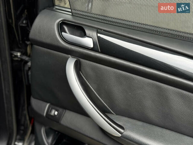 Черный БМВ Х5, объемом двигателя 3 л и пробегом 263 тыс. км за 12999 $, фото 54 на Automoto.ua