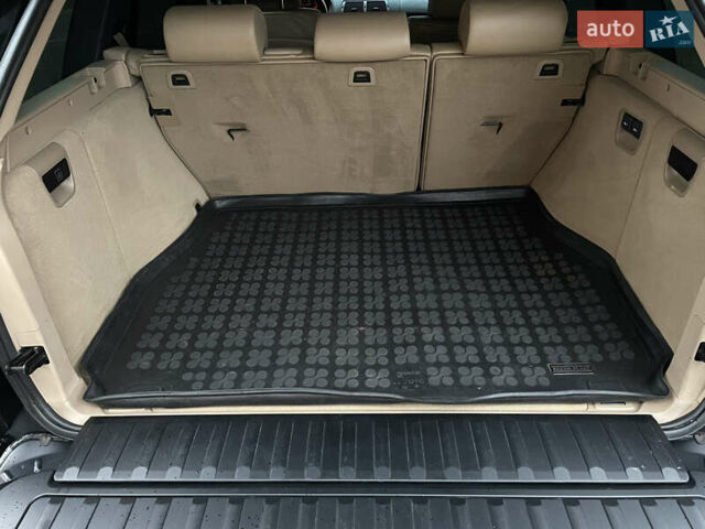 Черный БМВ Х5, объемом двигателя 3 л и пробегом 350 тыс. км за 12900 $, фото 38 на Automoto.ua