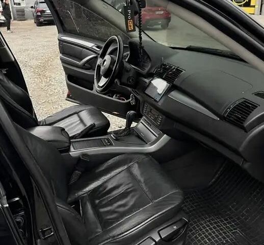 Чорний БМВ Х5, об'ємом двигуна 3 л та пробігом 315 тис. км за 11499 $, фото 9 на Automoto.ua