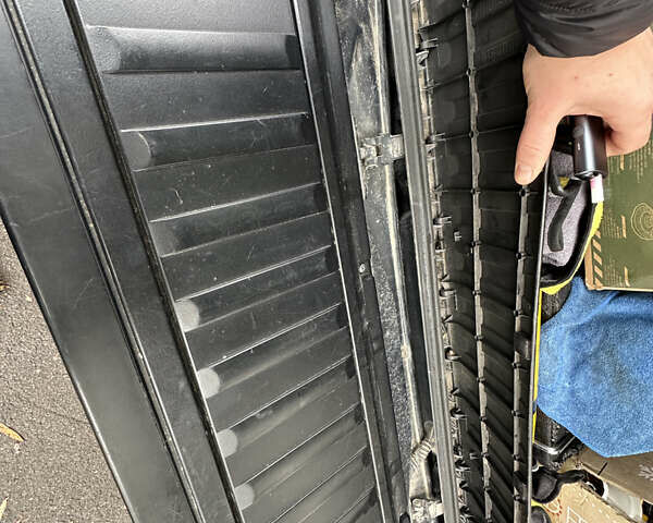 Черный БМВ Х5, объемом двигателя 3 л и пробегом 342 тыс. км за 11800 $, фото 15 на Automoto.ua