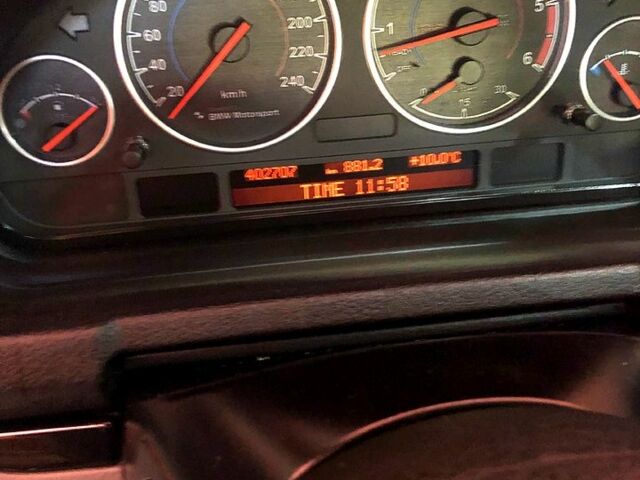 Черный БМВ Х5, объемом двигателя 3 л и пробегом 448 тыс. км за 10500 $, фото 3 на Automoto.ua