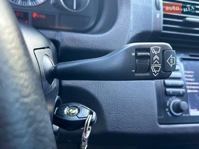 Черный БМВ Х5, объемом двигателя 4.4 л и пробегом 311 тыс. км за 9500 $, фото 21 на Automoto.ua