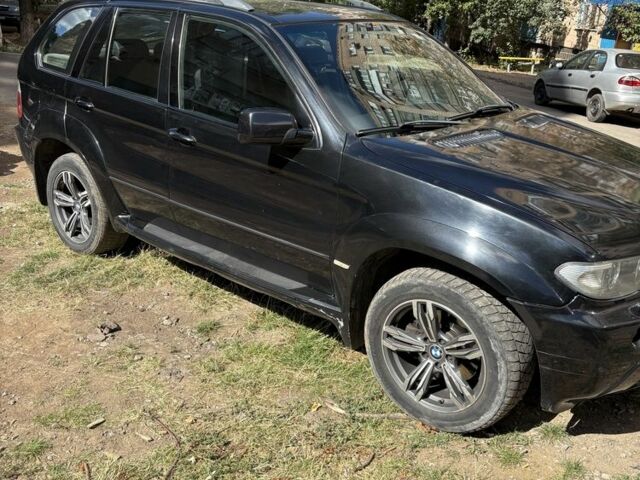 Чорний БМВ Х5, об'ємом двигуна 3 л та пробігом 325 тис. км за 6500 $, фото 1 на Automoto.ua