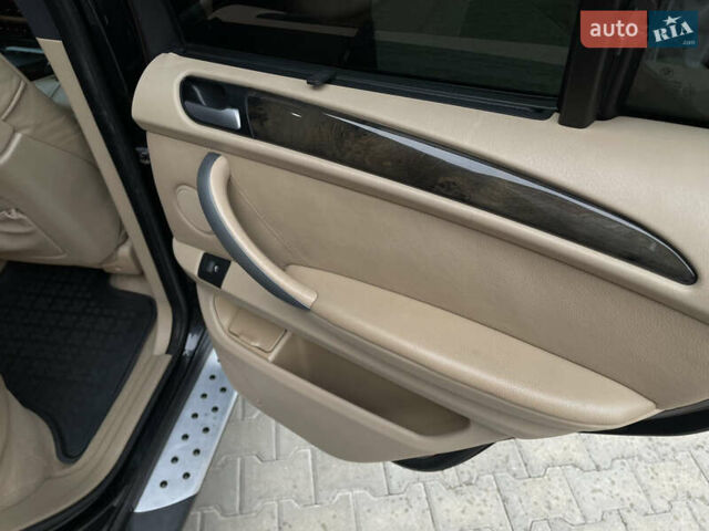 Черный БМВ Х5, объемом двигателя 3 л и пробегом 350 тыс. км за 12900 $, фото 34 на Automoto.ua