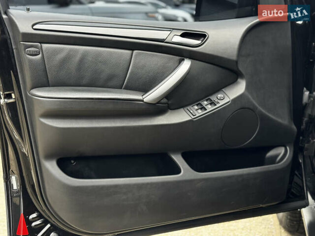 Черный БМВ Х5, объемом двигателя 3 л и пробегом 263 тыс. км за 12999 $, фото 19 на Automoto.ua