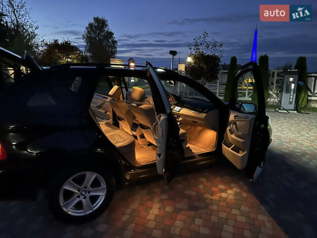 Чорний БМВ Х5, об'ємом двигуна 3 л та пробігом 290 тис. км за 11300 $, фото 19 на Automoto.ua