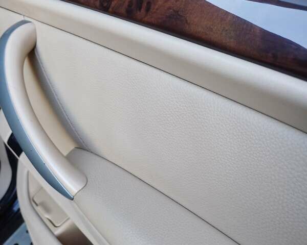 Черный БМВ Х5, объемом двигателя 3 л и пробегом 280 тыс. км за 14700 $, фото 53 на Automoto.ua