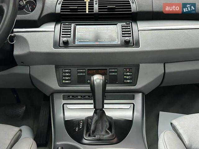 Чорний БМВ Х5, об'ємом двигуна 3 л та пробігом 304 тис. км за 10350 $, фото 85 на Automoto.ua