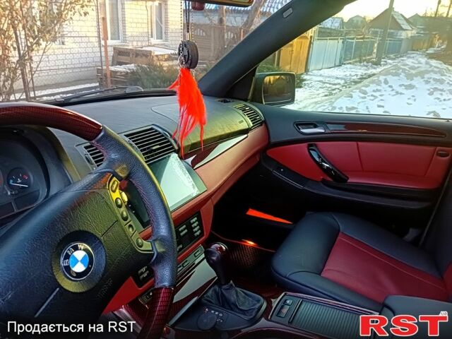 Черный БМВ Х5, объемом двигателя 4.4 л и пробегом 0 тыс. км за 9300 $, фото 5 на Automoto.ua