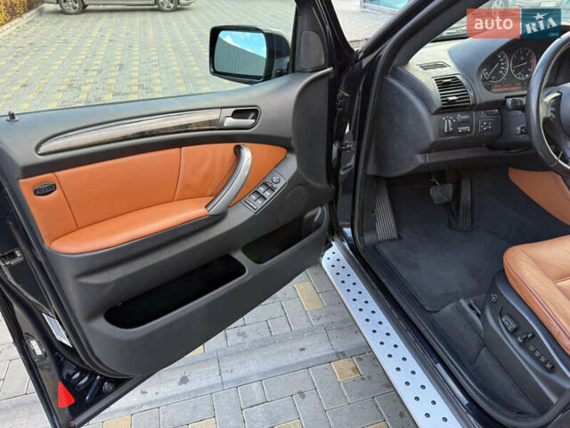 Черный БМВ Х5, объемом двигателя 3 л и пробегом 342 тыс. км за 13500 $, фото 11 на Automoto.ua