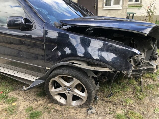 Чорний БМВ Х5, об'ємом двигуна 3 л та пробігом 500 тис. км за 6499 $, фото 4 на Automoto.ua