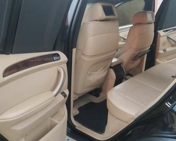 Черный БМВ Х5, объемом двигателя 3 л и пробегом 280 тыс. км за 14700 $, фото 22 на Automoto.ua