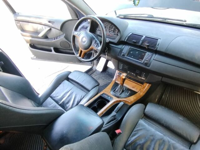 Черный БМВ Х5, объемом двигателя 3 л и пробегом 210 тыс. км за 3900 $, фото 14 на Automoto.ua