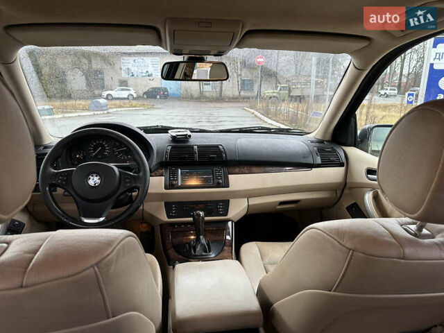 Чорний БМВ Х5, об'ємом двигуна 3 л та пробігом 320 тис. км за 5999 $, фото 11 на Automoto.ua