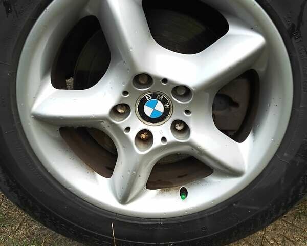 Черный БМВ Х5, объемом двигателя 3 л и пробегом 462 тыс. км за 12900 $, фото 116 на Automoto.ua