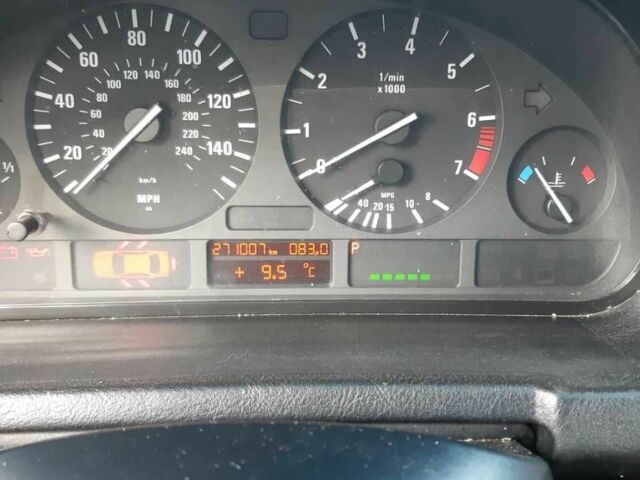 Черный БМВ Х5, объемом двигателя 3 л и пробегом 271 тыс. км за 11500 $, фото 5 на Automoto.ua