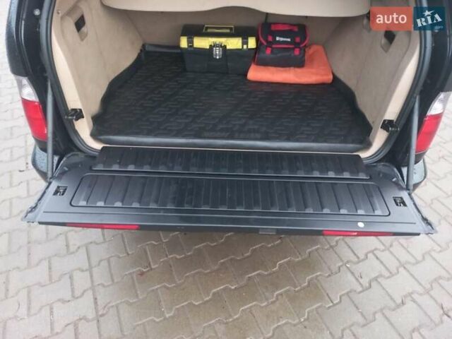 Черный БМВ Х5, объемом двигателя 3 л и пробегом 331 тыс. км за 12500 $, фото 26 на Automoto.ua