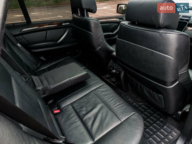 Черный БМВ Х5, объемом двигателя 3 л и пробегом 380 тыс. км за 15300 $, фото 38 на Automoto.ua