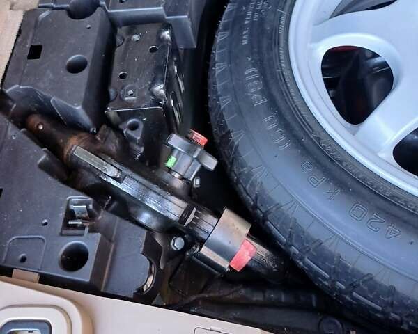 Черный БМВ Х5, объемом двигателя 3 л и пробегом 280 тыс. км за 14700 $, фото 77 на Automoto.ua