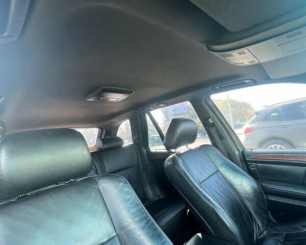 Чорний БМВ Х5, об'ємом двигуна 4.8 л та пробігом 350 тис. км за 7000 $, фото 4 на Automoto.ua