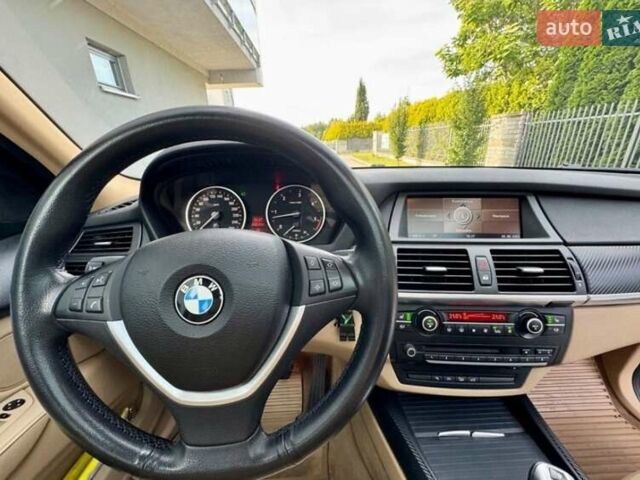 Чорний БМВ Х5, об'ємом двигуна 3 л та пробігом 235 тис. км за 3700 $, фото 9 на Automoto.ua