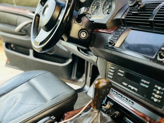 Черный БМВ Х5, объемом двигателя 3 л и пробегом 280 тыс. км за 7487 $, фото 20 на Automoto.ua