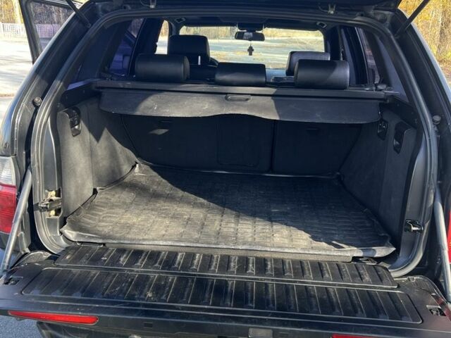 Черный БМВ Х5, объемом двигателя 3 л и пробегом 349 тыс. км за 9300 $, фото 7 на Automoto.ua