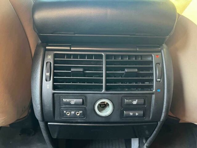 Чорний БМВ Х5, об'ємом двигуна 4.8 л та пробігом 280 тис. км за 13300 $, фото 19 на Automoto.ua