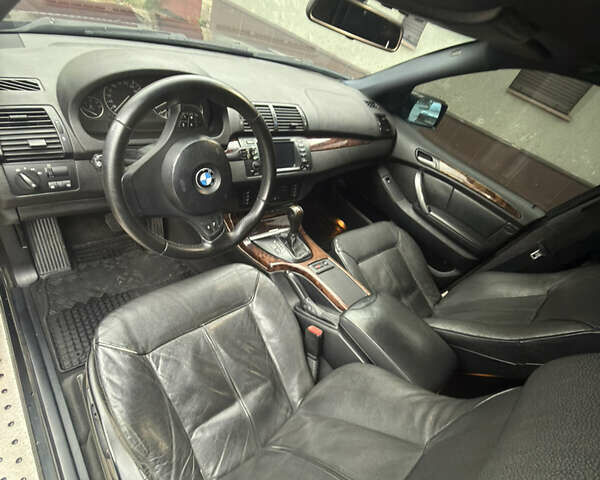 Черный БМВ Х5, объемом двигателя 3 л и пробегом 373 тыс. км за 9500 $, фото 23 на Automoto.ua